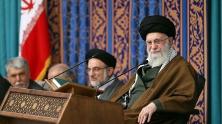 イラン最高指導者がコーラン朗誦者との面会で語った3つの点