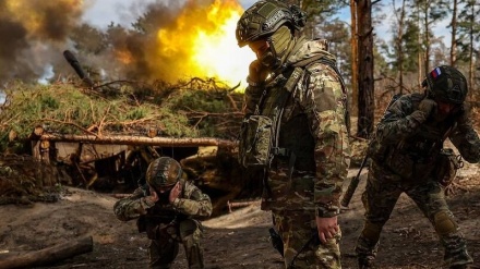 Россия қуролли кучлари Донецк вилоятида олдинга силжишга давом этмоқда/ Трампнинг Путин билан телефон орқали мулқоти олдидан йирик дрон ҳужумлари 